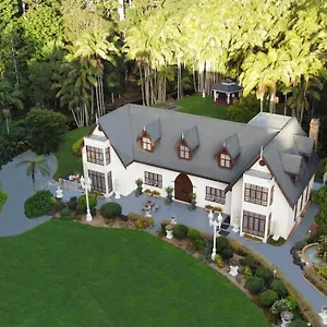 Mt Tamborine Stonehaven Manor Guest house Gold Coast